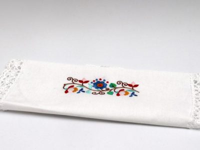 DEKORATIVNI VEZEN PRTIČ 38x50 ORNAMENT