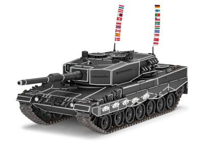 Alternative view of Leopard 2A4 Special Decoration 40th anniversary 03368 1:35