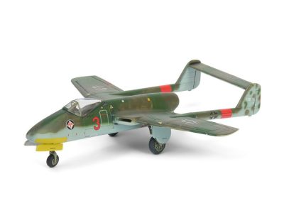 Alternative view of Revell Focke-Wulf TL Jäger Flitzer 090 03761 1:72